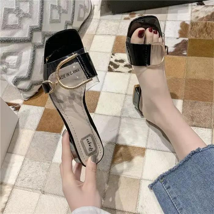 Chaussures claires blanches à talons bas, diapositives d'été 2025, pantoufles et sandales transparen