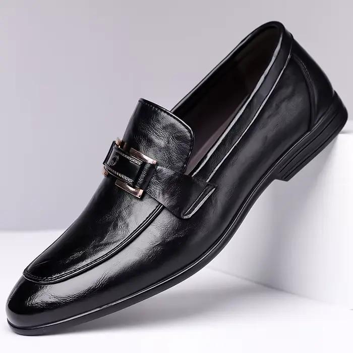 Chaussures en cuir pour hommes 2025 nouvelles chaussures décontractées d'affaires de haute qualité h