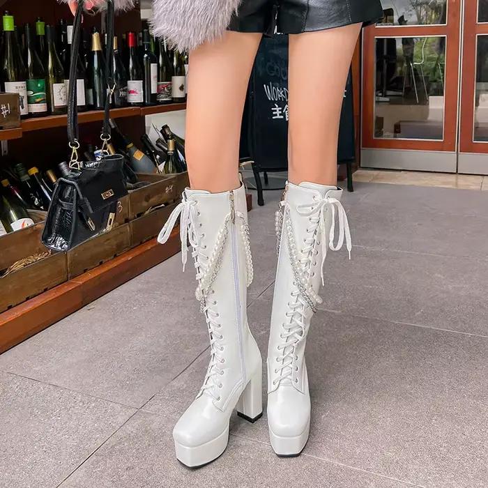 Bottes de moto en cuir verni brillant, Super plate-forme, talon épais, chaîne en métal, chaîne de pe
