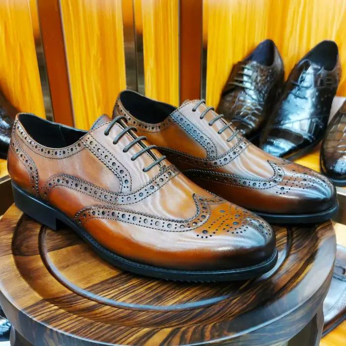 Chaussures habillées de luxe pour hommes en cuir véritable richelieu bout d'aile Oxford noir marron 