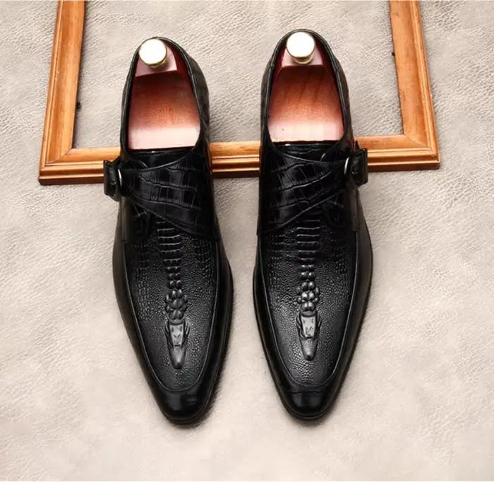 Chaussures en cuir formelles pour hommes d'affaires avec motif en relief; Véritable chaussure de mod