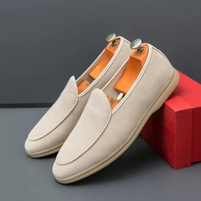 Mode hommes marque de luxe mocassins chaussures printemps Style britannique daim hommes chaussures d
