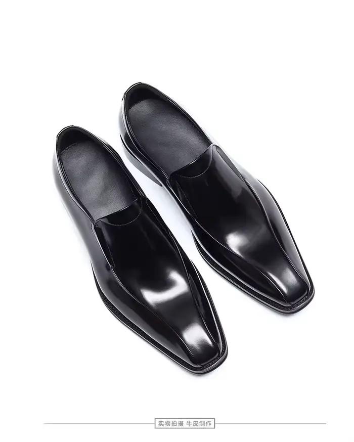 Mocassins pour hommes Surface en cuir brillant peint à enfiler à la main bout pointu haut de gamme q