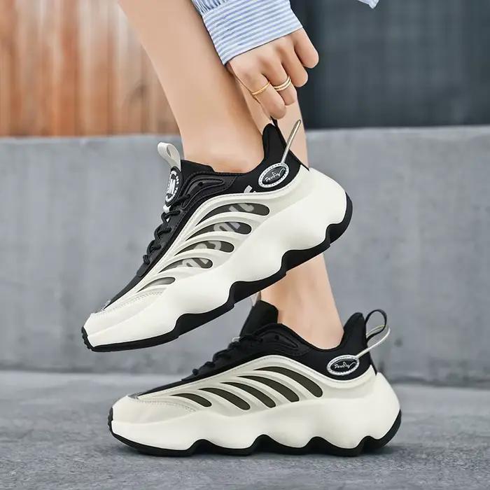 Chaussure homme Baskets de luxe pour hommes, chaussures de course respirantes et décontractées, moca