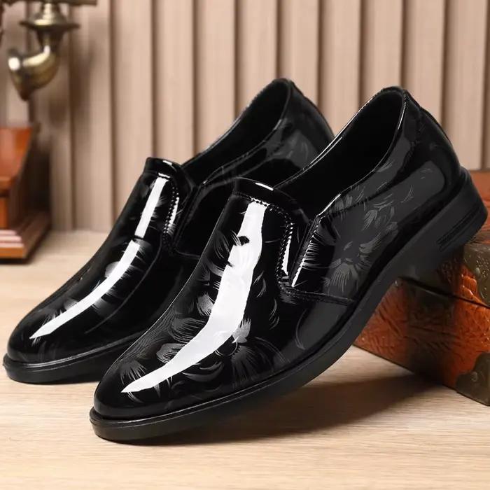 2025 nouvelles chaussures en cuir pour hommes motif Floral hommes chaussures formelles de luxe affai