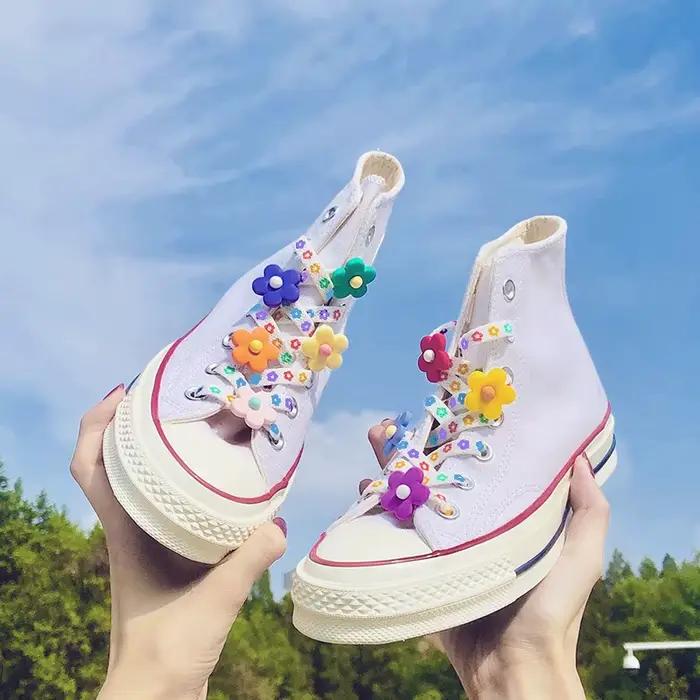 1 paire/2 pc lacets décoration fleur Clip chaussure boucle mignon Sneaker toile dessin animé chaussu