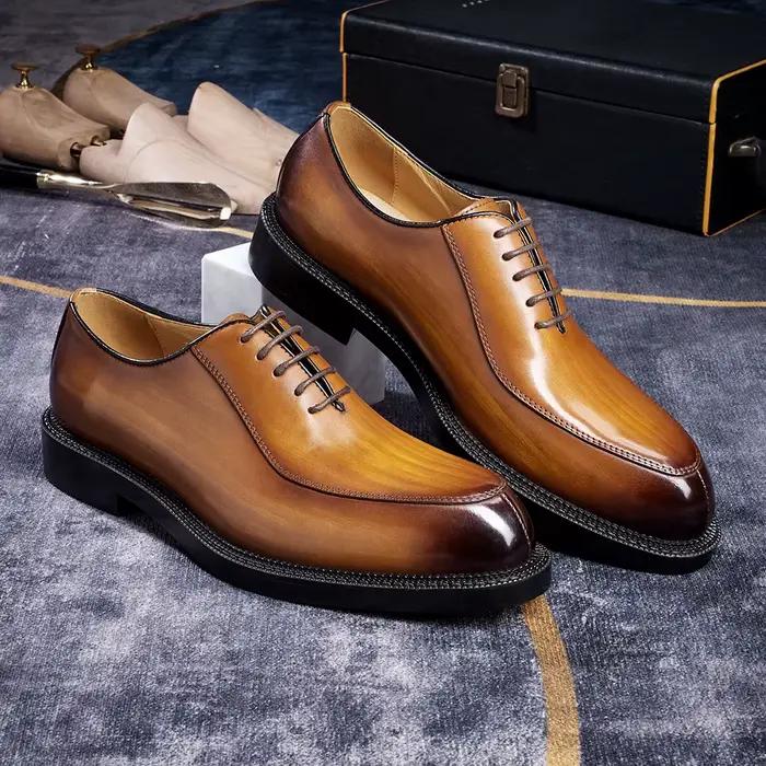 Chaussures élégantes à bout de style britannique en cuir véritable, chaussures pour hommes avec seme