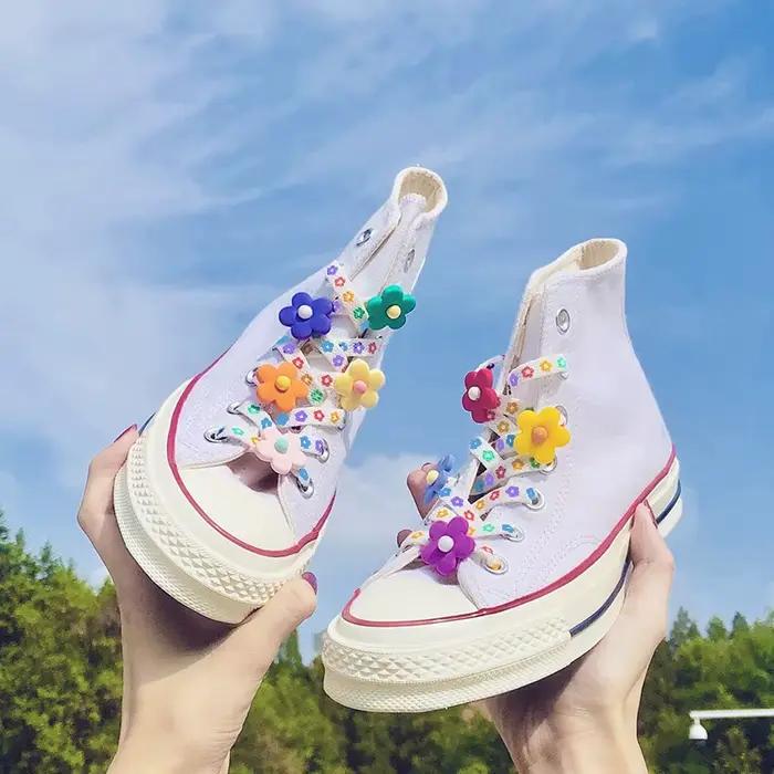 Lacets décoration fleur Clip chaussure boucle mignon Sneaker toile dessin animé chaussure charme ten