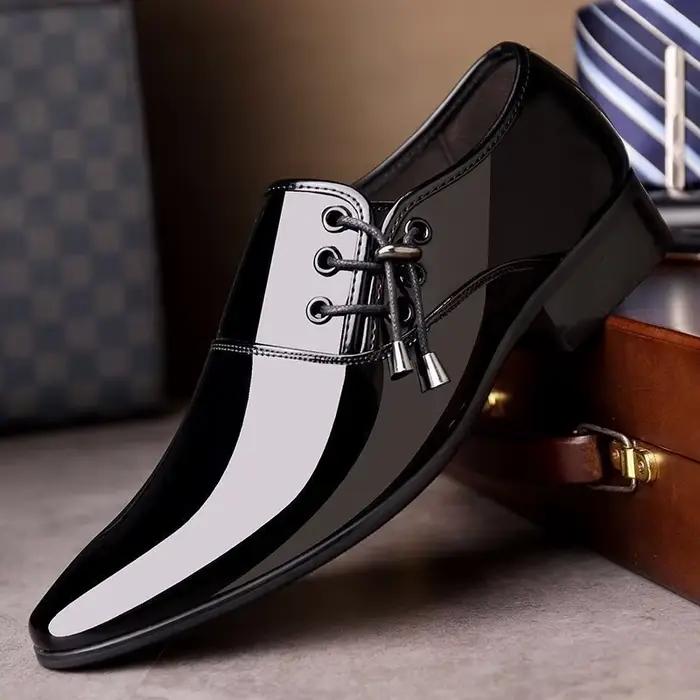 Chaussures formelles pour hommes en cuir verni bout pointu chaussure sociale mâle brillant supérieur