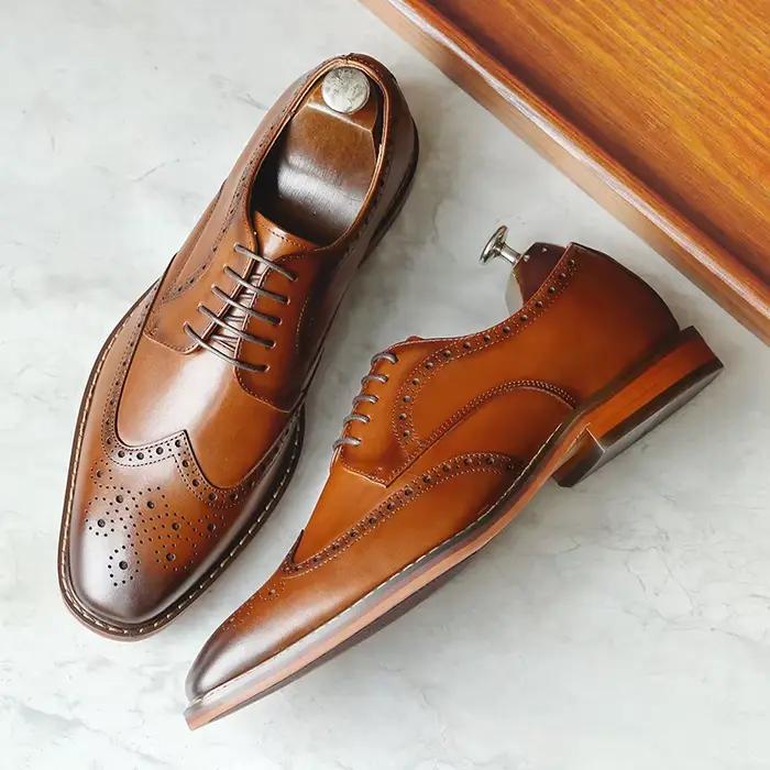 DESAI hommes chaussures hommes en cuir véritable robe d'affaires rétro Gentleman formel sculpté rich