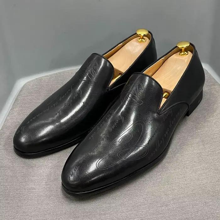 Mocassins de Style italien pour hommes, chaussures faites à la main avec lettres imprimées, chaussur