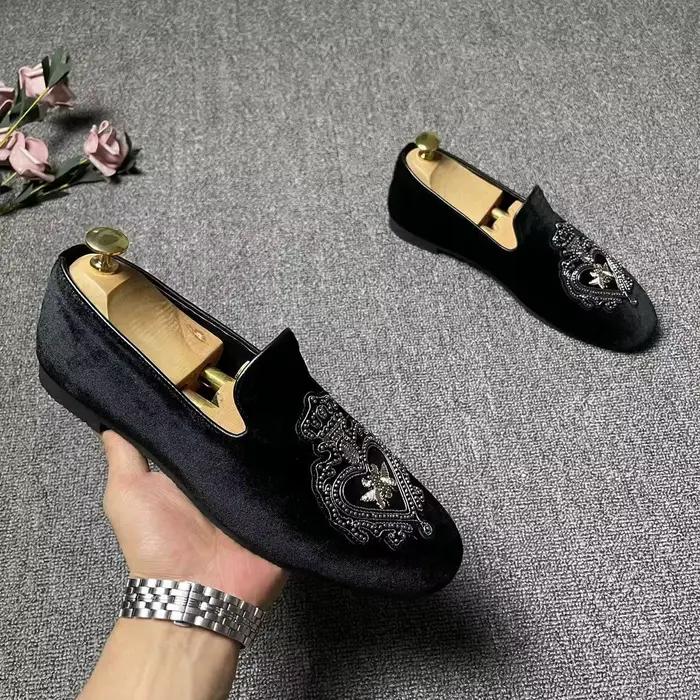 Homme chaussures pour mariage broderie mocassins homme luxe noir chaussures de luxe concepteur smoki