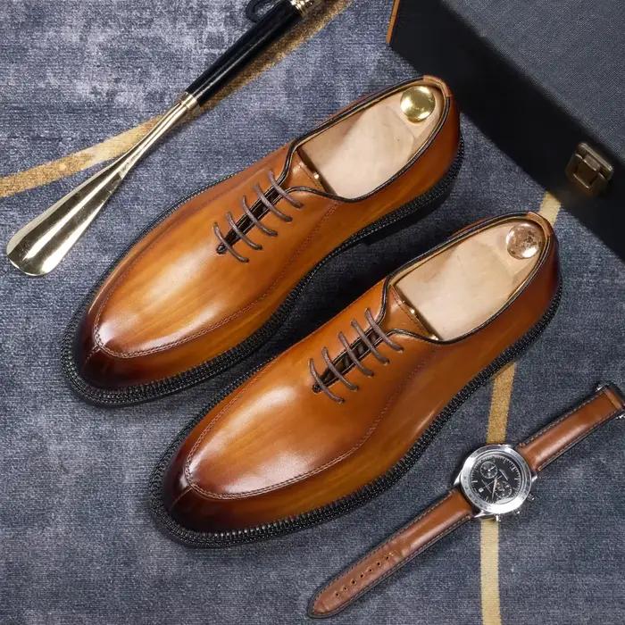 Chaussures élégantes à bout de style britannique en cuir véritable, chaussures pour hommes avec seme