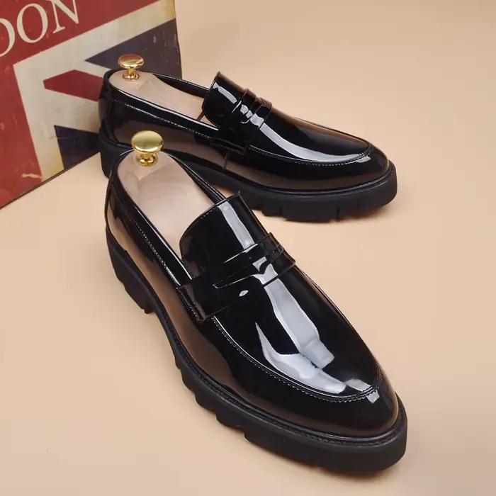 Chaussures d'été en cuir verni pour hommes, respirantes et décontractées, chaussures de conduite à e