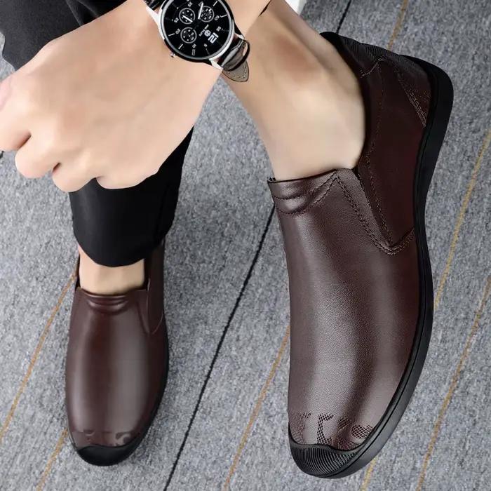 Nouvelles Chaussures Habillées Décontractées en Cuir de Vachette pour Hommes 2026 – Mocassins Unicol