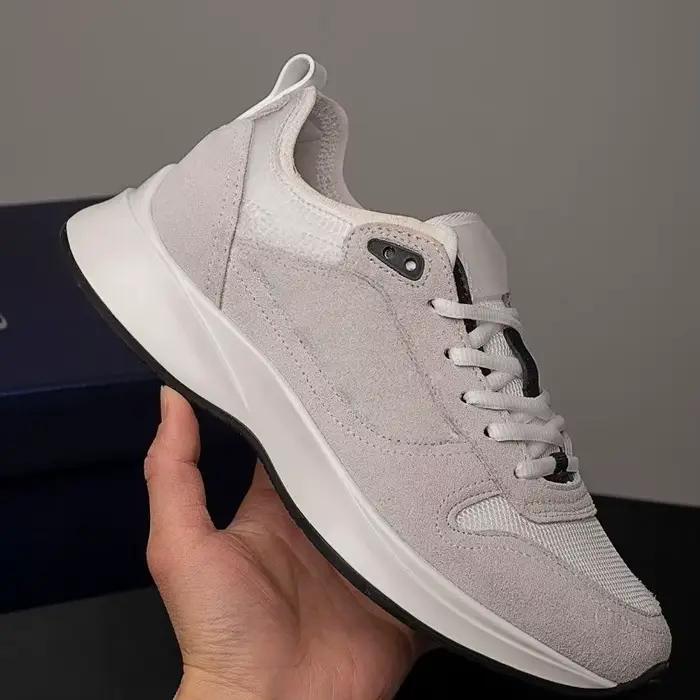 Baskets basses décontractées à lacets pour hommes 2026, style approuvé par les stars, en cuir de vac