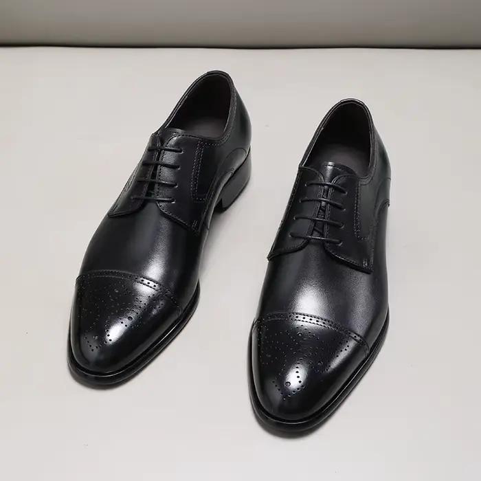Nouvelles chaussures Derby formelles d'affaires à trois voies avec lacets, pour les déplacements à l