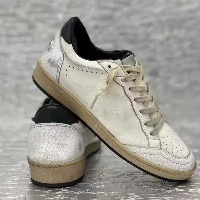 Chaussures usagées à semelle antidérapante pour une marche prolongée