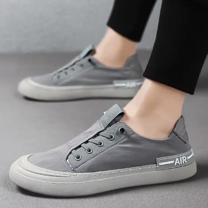 Baskets d'été légères en tissu de soie pour homme, chaussures plates de marche respirantes, mocassin