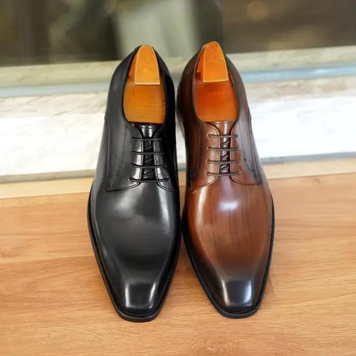Chaussures décontractées d'affaires homme grain de bois en détresse bout carré derby cuir confortables pour bureau et carrière occaions spéciales