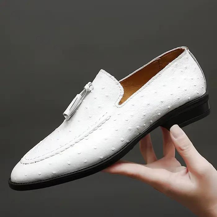 Mocassins en cuir pour hommes, chaussures de marque blanches à pompon, mocassins décontractés, chaussures Oxford plates pour hommes, chaussures de bateau pour hommes d'affaires