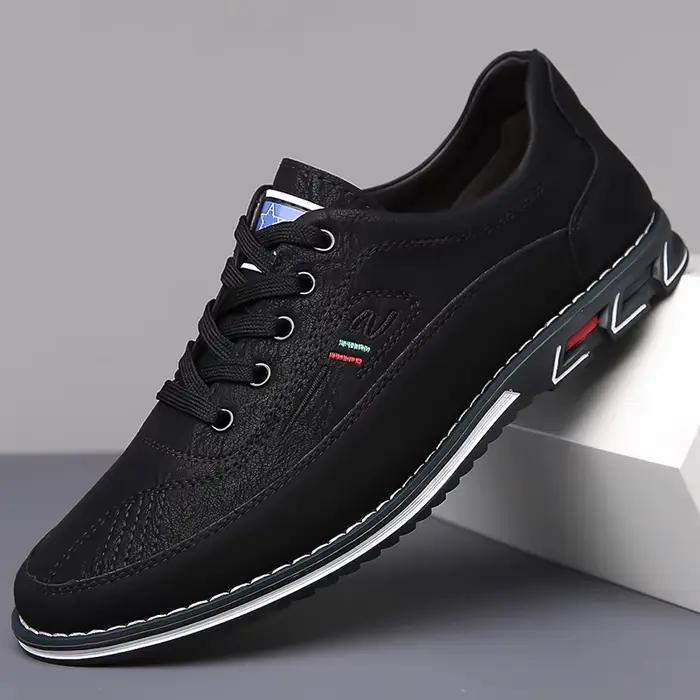 Chaussures légères à lacets en cuir PU pour hommes, baskets respirantes, chaussures décontractées, sports de plein air, durables, été, grande taille 52, 2024