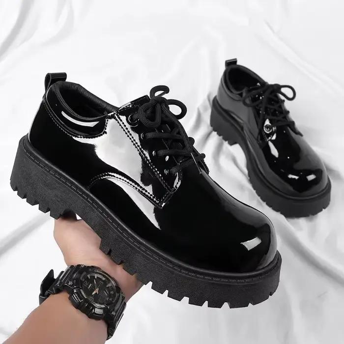 Chaussures derby en cuir verni pour hommes bout rond confortables et étanches pour bureau et carrière printemps automne