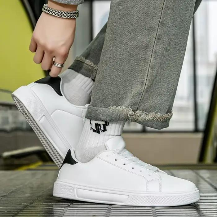 Chaussures pour hommes baskets blanches en cuir PU solide