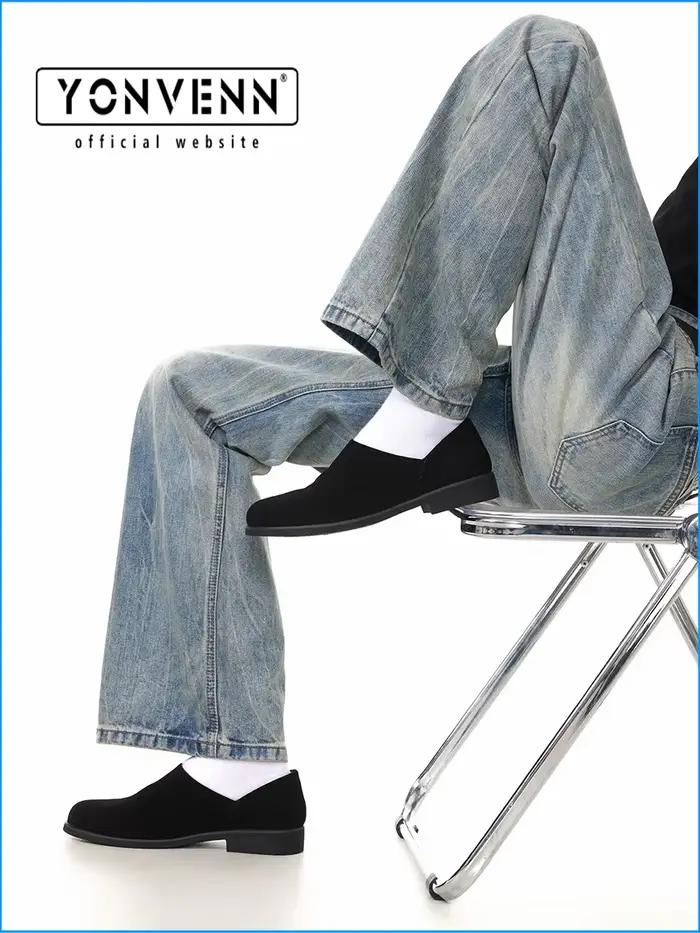 Nouvelles chaussures en cuir pour hommes polyvalentes pour les déplacements sans lacet mocassins paresseux chaussures en cuir décontractées à la mode brillant et simple