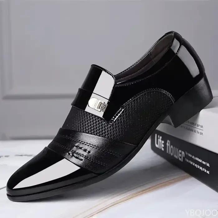 Chaussures provoqué en cuir à enfiler pour hommes