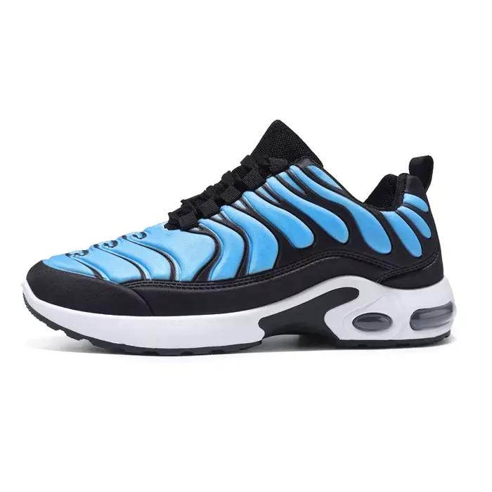 Chaussures de course pour hommes, baskets décontractées tendance à tige basse, respirantes en maille, à lacets, talon plat confortable