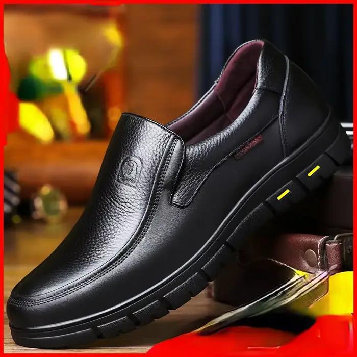 Chaussures en cuir véritable faites à la main pour hommes