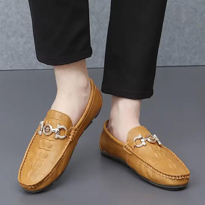Chaussures décontractées pour hommes mocassins rouges