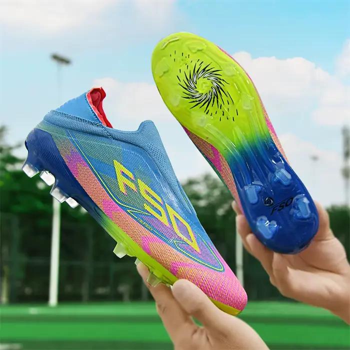Nouvelles chaussures de football pour hommes en microfibre avec technologie Torsion, cuir verni et semelles en caoutchouc et EVA pour un confort ultime et une performance de haut niveau sur pelouse extérieure