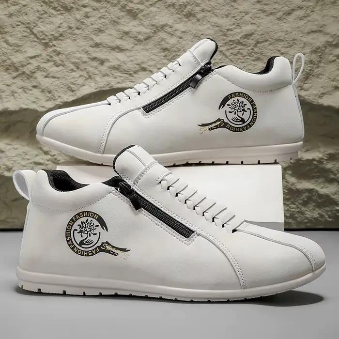 Mocassins décontractés en faux daim brodé pour hommes, semelle souple, chaussures plates respirantes, parfaites pour les trajets quotidiens et la conduite, printemps automne
