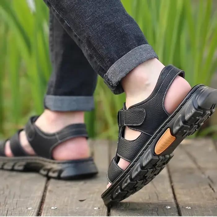 Sandales hommes nouvelles chaussures de plage pantoufles en peau de vache en plein air antidérapant à semelles épaisses