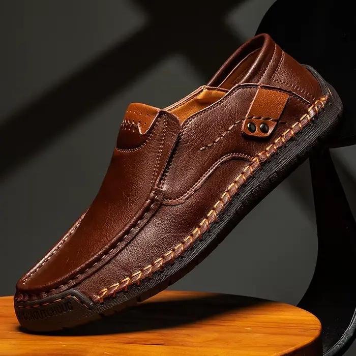 Chaussures en cuir faites à la main pour hommes