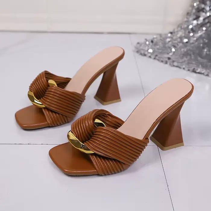 Pantoufles d'été à talons carrés, bout carré, boucle en métal, découpe, respirantes, antidérapantes, résistantes à l'usure, talons hauts