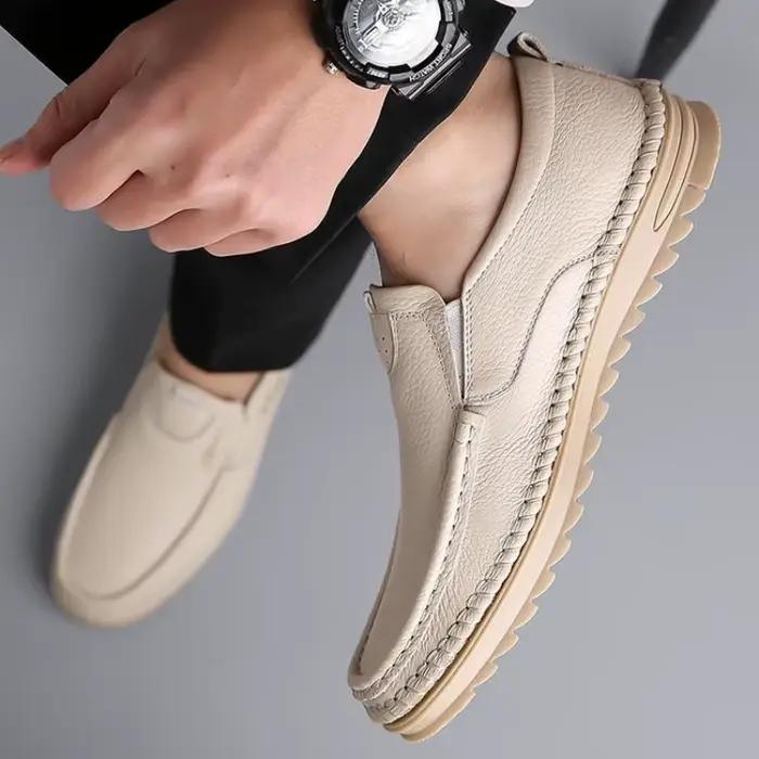 Chaussures de conduite en cuir véritable pour hommes, mocassins à semelle souple, chaussures décontractées confortables et respirantes, légères et flexibles pour hommes