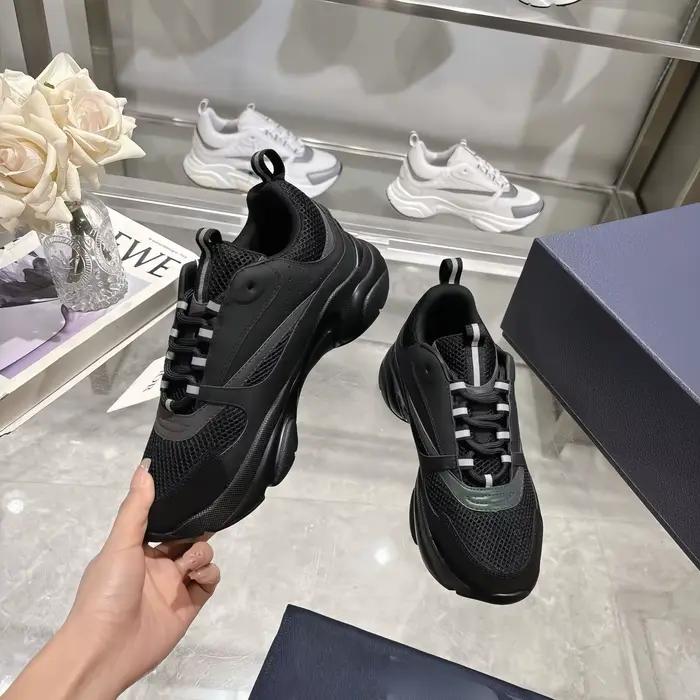 Chaussures de sport pour homme en cuir de vachette respirantes avec lacets réfléchissants pour les courses de nuit et les activités en plein air