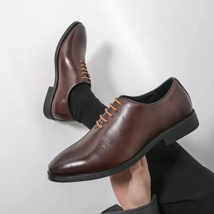 Chaussures habillées pour hommes tendance