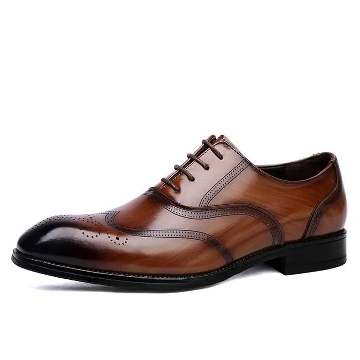 Chaussures en cuir brillant pour hommes de marque de luxe