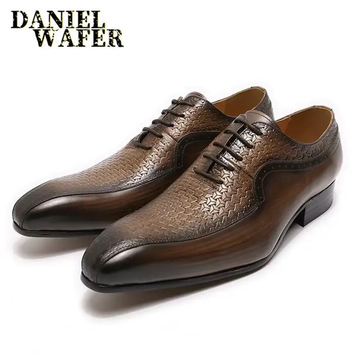 Marque de luxe hommes Oxford chaussures formelles noir marron bout pointu à lacets bureau affaires mariage