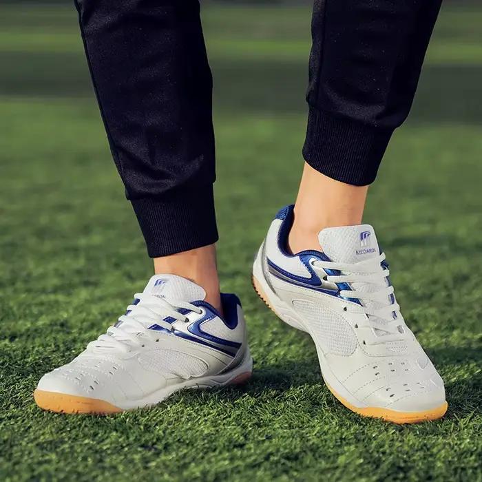 Chaussures de tennis professionnelles pour hommes, respirantes, badminton, volley-ball, sports d'intérieur, chaussures d'entraînement, nouveaux créateurs, 2023