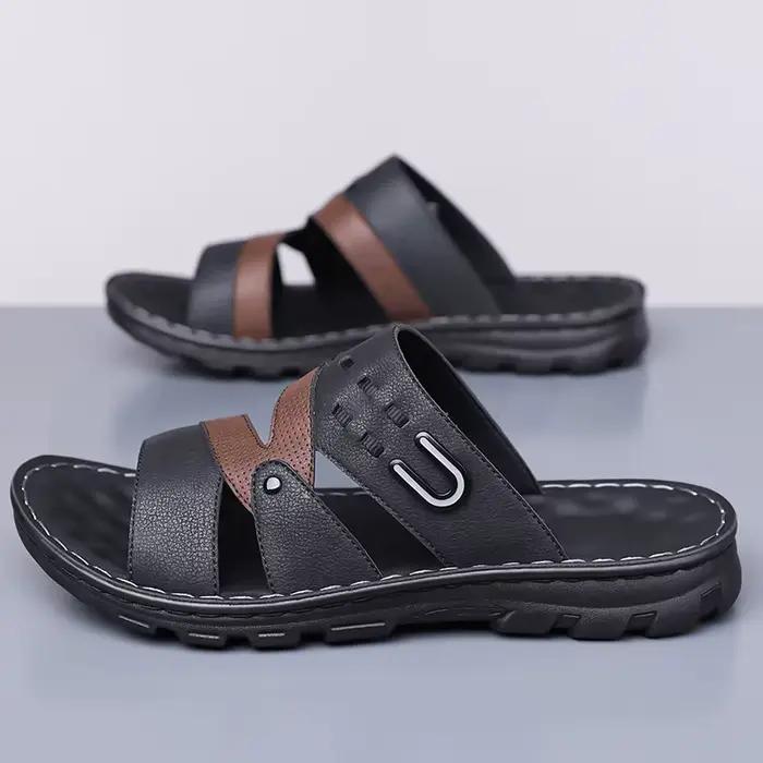 Sandales décontractées en cuir pour hommes, nouvelle collection été 2025, à enfiler, semelle souple, sabots polyvalents, respirantes, antidérapantes et durables