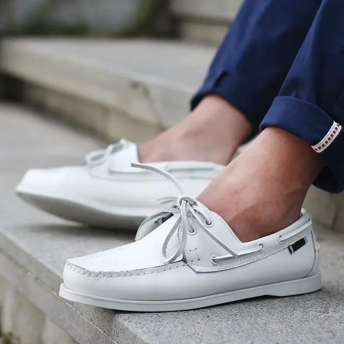 Chaussures bateau homme daim de vache à lacets semelle caoutchouc confortable et durable pour tous les jours occasions spéciales