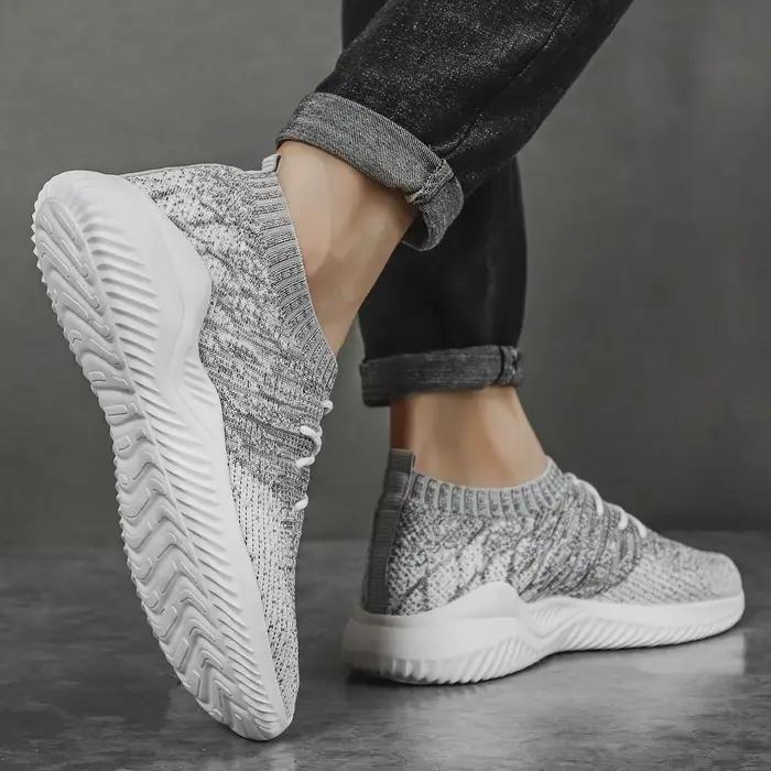 Chaussures de course pour hommes stabilisantes en polyester avec maille aérée pour course légère et randonnée multisports