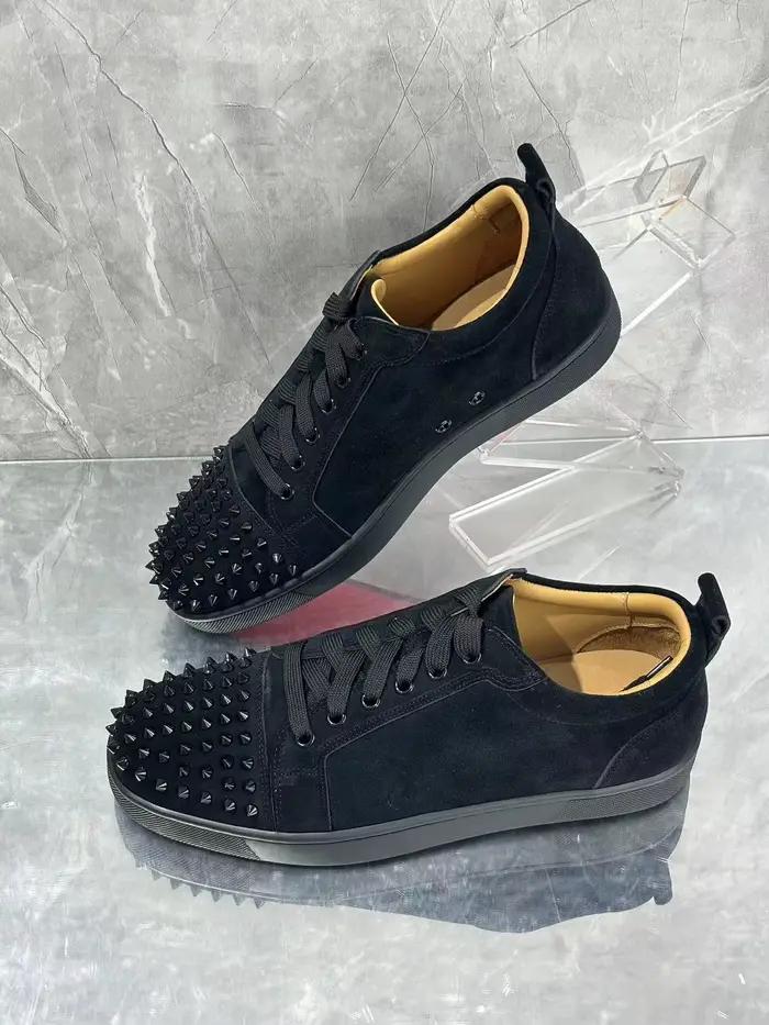 Fanshion clouté chaussures plates décontractées pour hommes Sneaker bout rond à lacets hommes chaussures en cuir véritable nouveau Style confort sans lacet chaussures de printemps