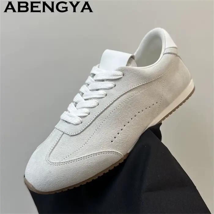 Femmes et hommes chaussures décontractées printemps été respirant confortable chaussures de course Oxfords bas laçage espadrilles décontractées chaussures d'équilibre