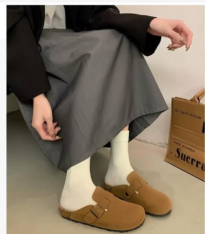 Nouvelles Sandales Tendance 2026 pour Hommes et Femmes – Chaussures de Plage Rétro Décontractées Confortables Antidérapantes pour Printemps et Automne